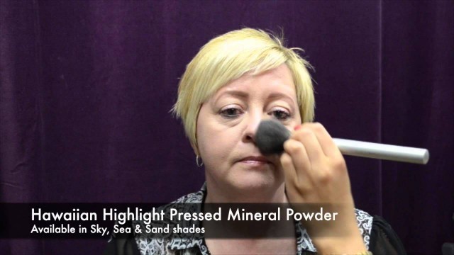 'Sweet LeiLani\'s Hawaiian Highlight on Adult skin Tutorial'