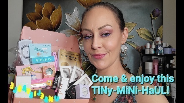 'My Tiny Mini-Haul #minihaul #mibeauty # maccosmetics #patrickta #moroccanmagic #bryoenewyork'