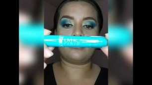 'Maquillaje Azul Para Navidad // Paleta Colección Hello Kitty de Pink Up Cosmetics.'