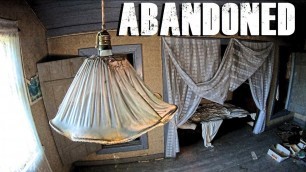 'Abandoned Historic House 2/2 (VINTAGE MAKEUP!!) - Fun REVISIT- Urban Exploration'