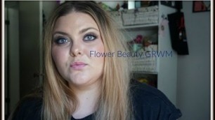 'Everyday Glam Look with Flower Beauty'