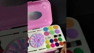 'hello kitty unboxing makeup set'