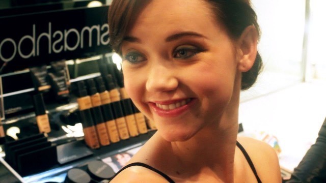 'HOW TO GO FROM DAY TO NIGHT: SMASHBOX COSMETIC FULL SPECTRUM'