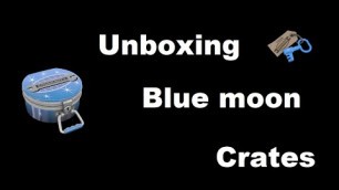 'Opening Blue Moon crates in TF2'