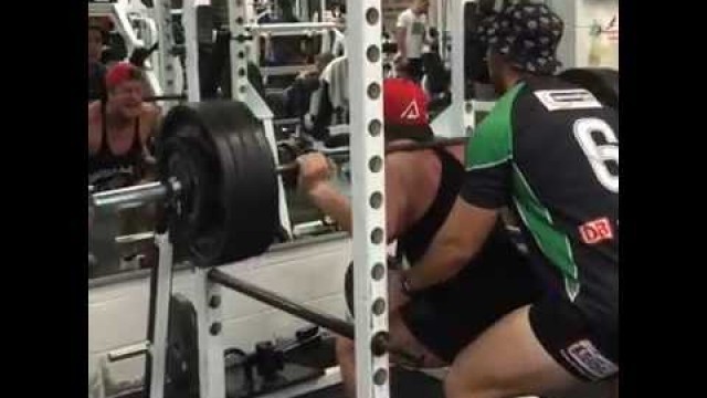 'Josef Rakich squat: 202kg (445lbs) x 3'