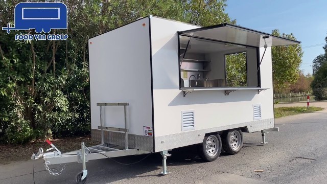 'Australian and New Zealand  Standard Fiberglass Food Trailer 4meters  Long'