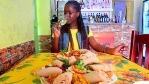 'FIRST TIME EATING ETHIOPIAN FOOD - INJERA'