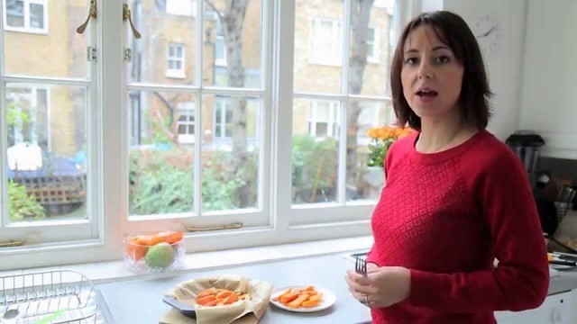 'How to Make Sweet Potatoes for Baby (Baby-Led Weaning)'