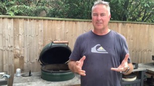 'Loading and Lighting your Big Green Egg with minimal smoke'