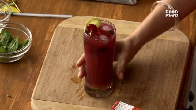 'Pomegranate And Mint Mojito - Mummy Ka Magic'