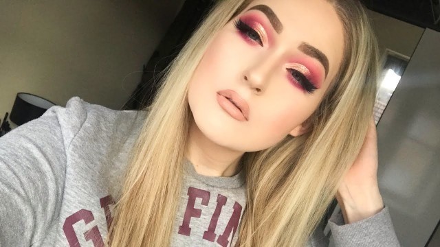 'MAKEUP TUTORIAL USING JEFFREE STAR COSMETICS BLOOD SUGAR PALETTE'