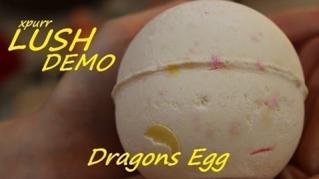 'LUSH Cosmetics DRAGON\'S EGG Bath Bomb DEMO + Underwater View'