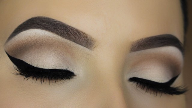 'Soft Cut Crease Eye Makeup Tutorial'