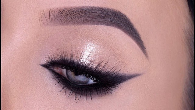 'Glossy Foxy Eye Makeup Tutorial | Glossy Eye Lid'