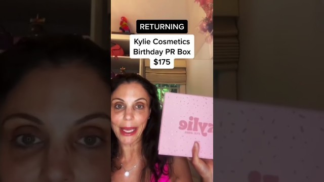 'Kylie Cosmetics SCAM!? Bethenny Frankel Reviews #kyliecosmetics and WTF Paying For A Box!?'