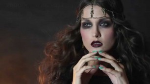 'Fortune Teller Halloween Makeup Tutorial'