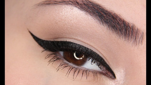 'BEST EYELINER EVER!!!!!  LASplash Cosmetics Art-ki-tekt eyeliner'