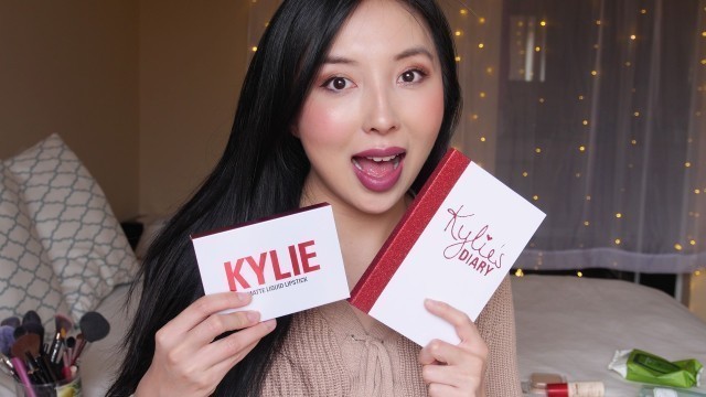 'NEW KYLIE Valentine\'s Day Collection | Unboxing, Swatches & TRYON!!'