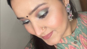 '#tb to this beautiful glittery festive makeup look ft. Stila Cosmetics After Hours Palette'