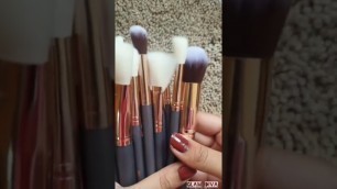 'Zoeva 15 In 1 Makeup Brush Set..• https://www.munasibstore.com Whats App: 0321 2273949'