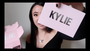 'Kylie LipKit vs Mac Lipstick Swatches'