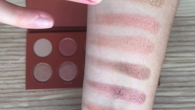 'ZOEVA ROSE GOLDEN EYESHADOW PALETTE'