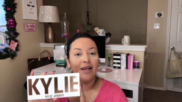 'Grwm:The Royal Peach pallet/Kylie Jenner Cosmetics 