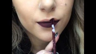 'La Splash Cosmetics application of Venom waterproof lipstick BATD lipstick'