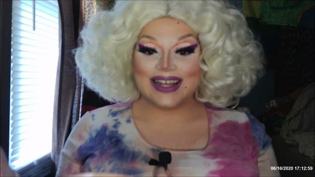 'Peaches Teaches Episode 49: YouTube Anniversary Makeup'