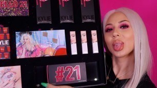 'KYLIE COSMETICS BDAY COLLECTION B*TCH'