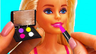 'Miniature makeup cosmetics and accessories for Barbie doll'