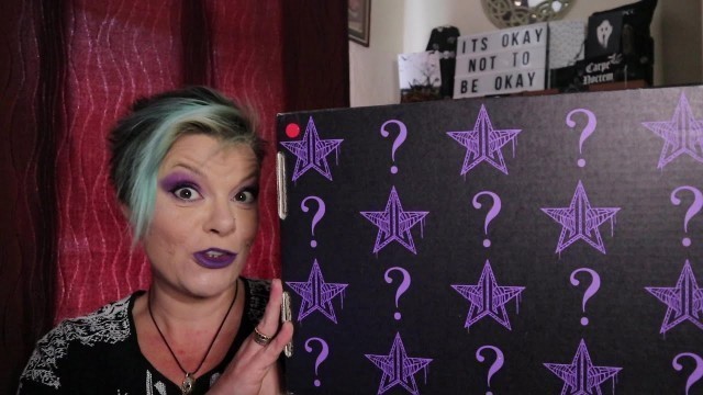 'Jeffree Star Halloween Mystery Box 2020 *UK Unboxing*'