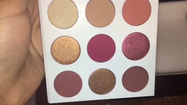 'Kylie Cosmetics The Burgundy Palette Unboxing | Giveaway KC Metal Matte Lipstick Kymajesty 