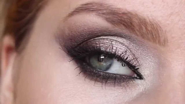 'MUA Cosmetics 5 minute Smokey Eyes Using Sellotape'