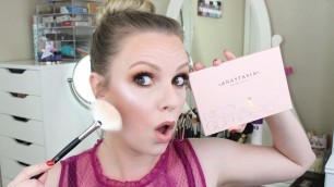 'Anastasia Beverly Hills x Nicole Guerriero Glow Kit | First Impressions'