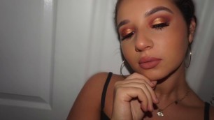 'FALL MAKEUP | KYLIE BURGUNDY PALETTE  KYLIECOSMETICS'