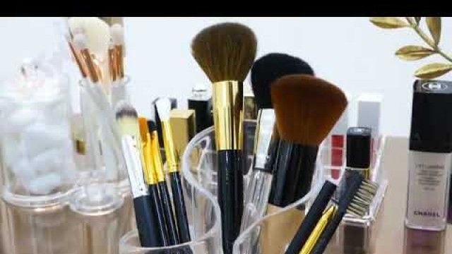 'PuTwo Makeup Brush Holder, Makeup Brush Organizer & Cosmetic Organizer'