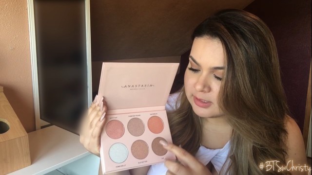 'Nicole Guerriero Glow Kit Review - ABH | Makeup Mondays'