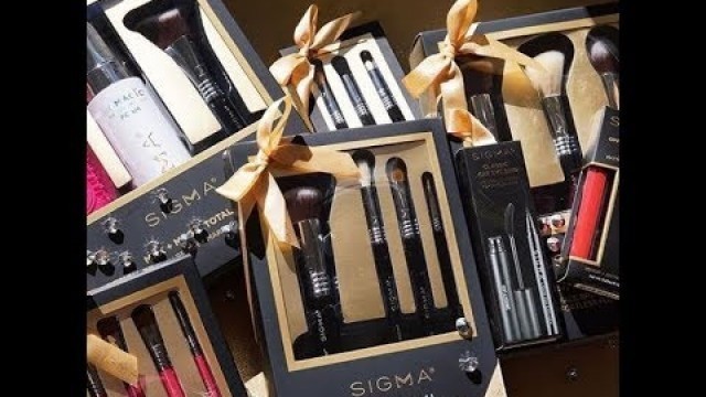 'SIGMA BEAUTY HOLIDAYS 2018 SET'