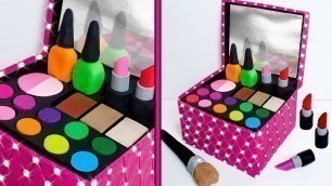 'Play Doh MAKE UP Cosmetics Box Making DIY'