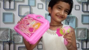 'Doll Makeup Set Unboxing & Review By Sanya'