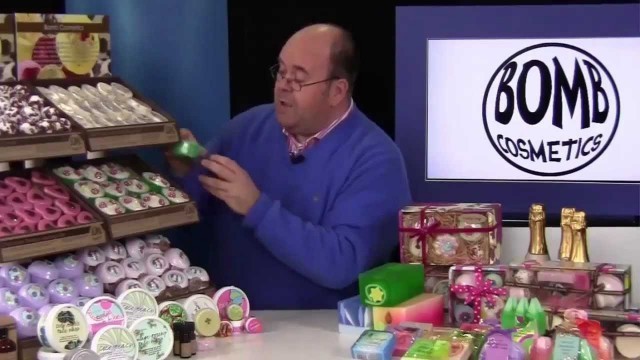 'Promo video voor Bomb Cosmetics met Web-presentator René Kogelman'