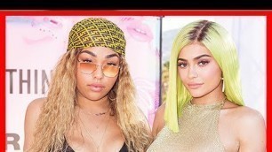 'Kylie jenner & bff jordyn woods battle paparazzi & fans to hunt down fake lip kits — watch'