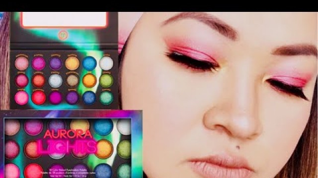 'BH PALETTE  AURORA LIGHTS BAKED EYESHADOW'