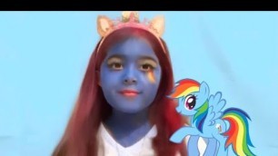 'My Little Pony\'s Rainbow Dash Makeup Tutorial! | Naya the Unicorn'