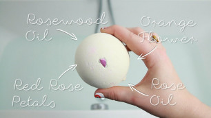 'Lush Cosmetics : Rose Bombshell Bath Bomb Demo'