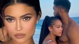 'Kylie Jenner Posts CRYPTIC Message To Jordyn Woods And New Boyfriend Karl-Anthony Towns!'