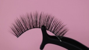 'DB Cosmetics | Bombshell Lashes'