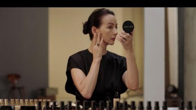 'Foundation for Hyperpigmentation | Makeup How To | Bobbi Brown Cosmetics'