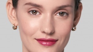 'Bobbi Brown Cosmetics - Érezd jól magad a bőrödben!'